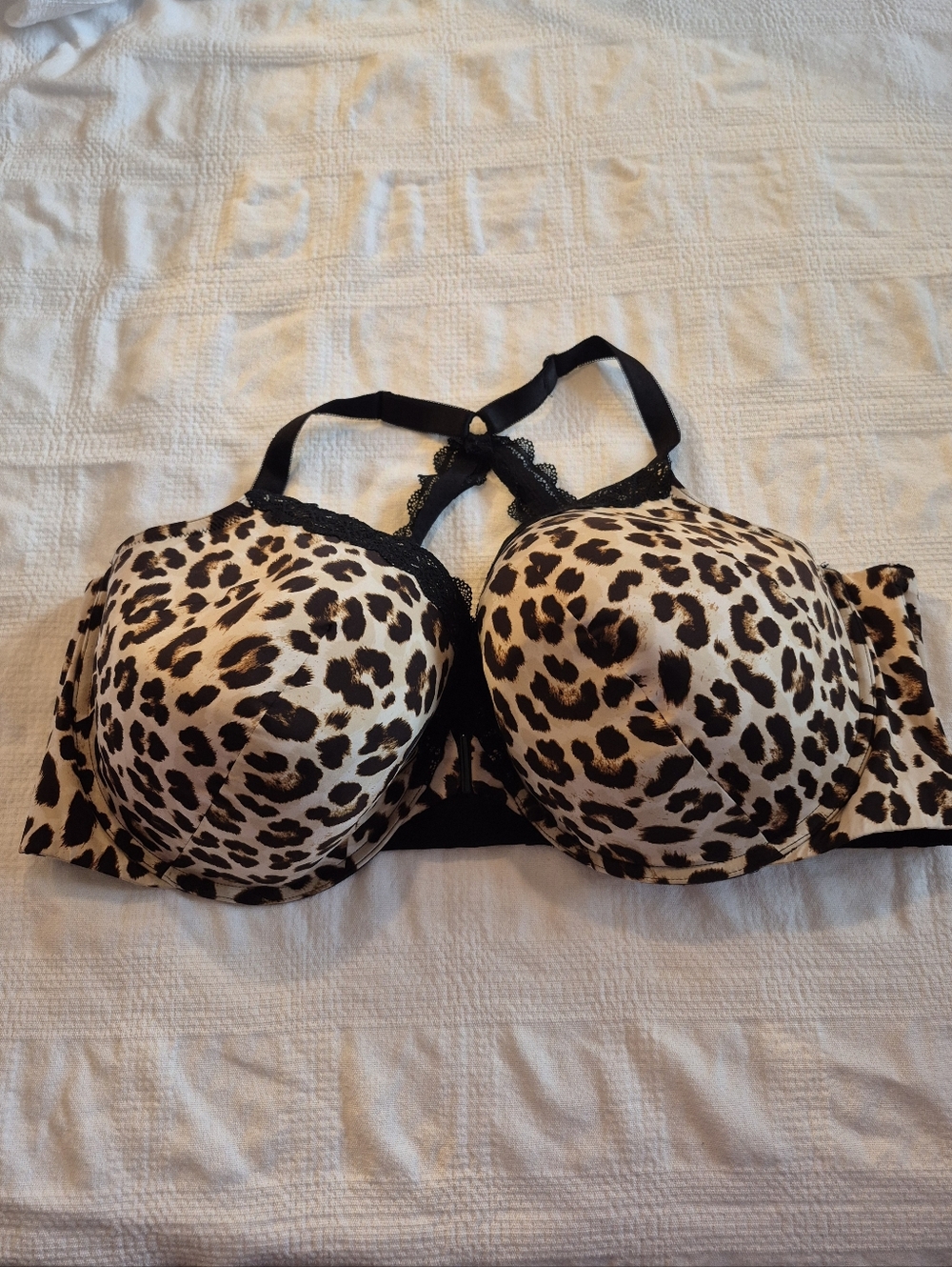 Torrid Curve 48DDD Animal Print underwire lightly padded bra front closure EUC
